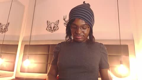 CANDY LOVE  DANNA online show from October 10, 11:40 pm