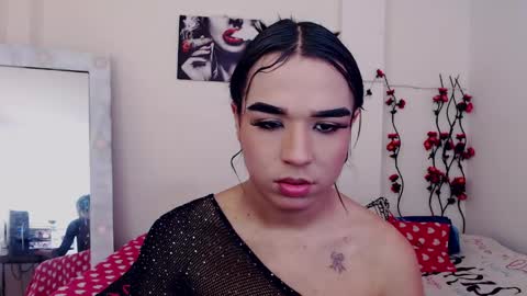 candyy_doll_ online show from April 20, 9:05 pm