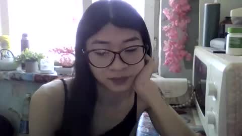 CarlyJoy online show from March 26, 9:57 am