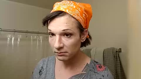 Cassiemichelle online show from April 3, 1:42 pm