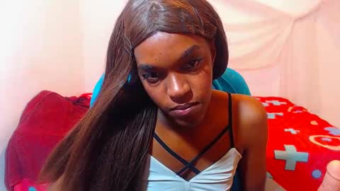 cathi_nahomi online show from October 24, 10:59 pm