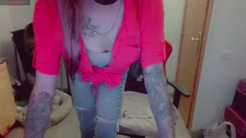 Chasey online show from November 4, 2:11 am