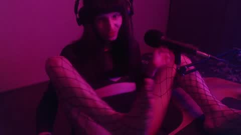Ashley online show from May 12, 6:27 pm