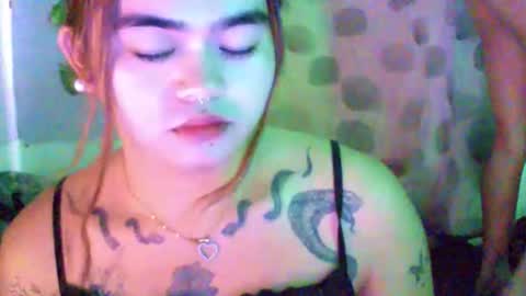 chinny_fuckdoll online show from March 2, 7:26 am