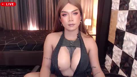 Franching Lee online show from September 25, 2:13 pm