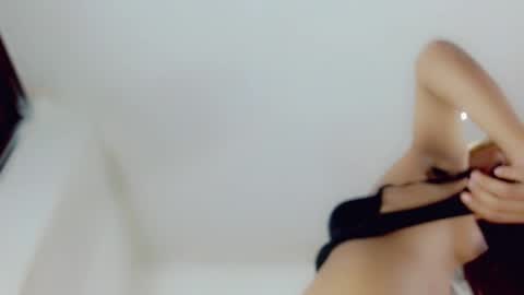 chocolatetriplex online show from November 26, 6:43 pm