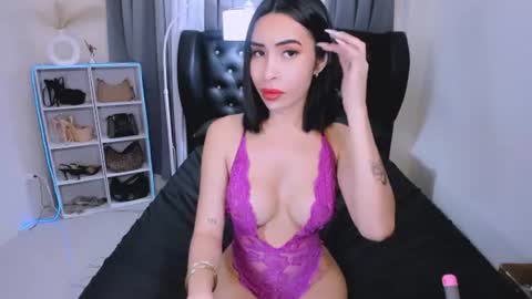 Naughty Claudia online show from July 18, 1:45 am