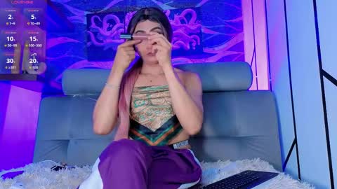 cloee_cameron online show from May 21, 9:33 pm