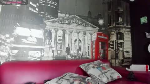 ---Cloe--- online show from February 14, 9:43 pm