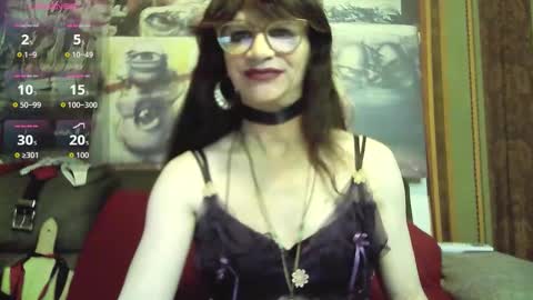 Snapshot of crazyjuny chatting on September 25, 9:33 pm CrazyJuny online show from September 25, 9:33 pm