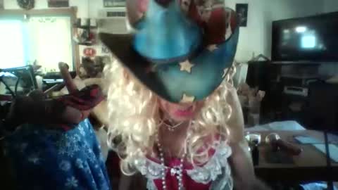 crossdrsr1 online show from February 18, 8:49 pm