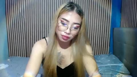 Snapshot of cummloverxx chatting on March 5, 1:49 am cummloverxx online show from March 5, 1:49 am