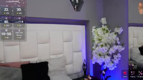 CuteArii online show from October 12, 8:22 pm