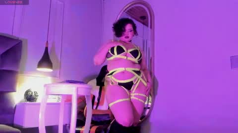 damian_rock_ online show from August 6, 4:41 am