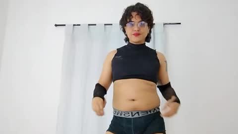 Diane Blosson online show from February 3, 2:53 am