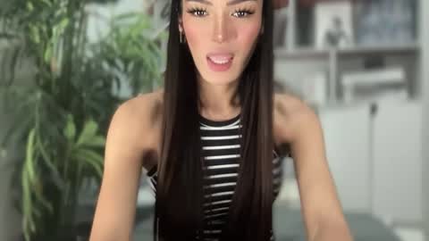 danica_walton online show from January 14, 3:04 pm