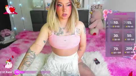dannia_13 online show from February 8, 3:45 am