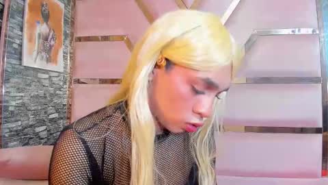 Danny online show from October 24, 4:06 am