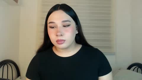 DARCY online show from April 1, 6:38 pm