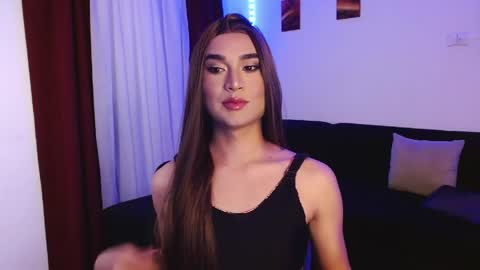 dashly_queen1 online show from April 22, 5:09 pm