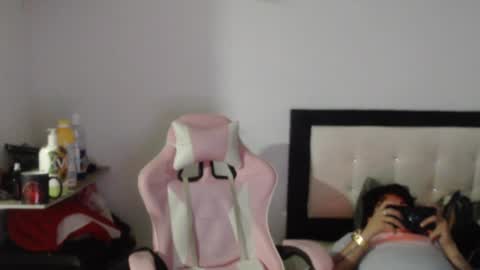 david_hotters online show from January 25, 11:00 pm