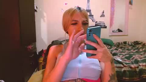 dayanna_01_ online show from July 29, 9:02 pm