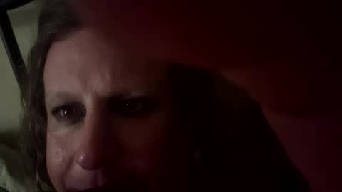 Snapshot of dbikes182 chatting on October 31, 8:02 am dbikes182 online show from October 31, 8:02 am