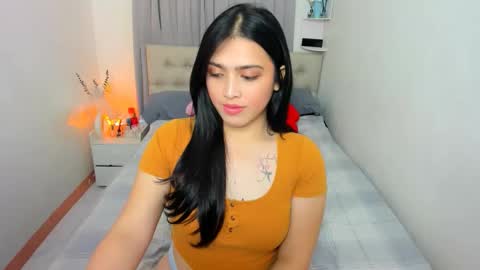 Demi online show from February 27, 7:14 am