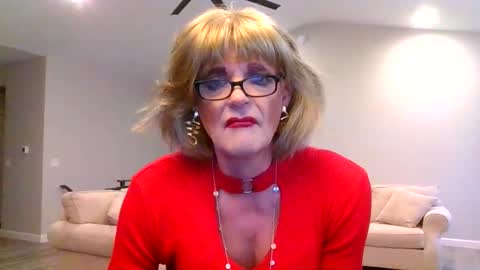 dianeheels online show from January 11, 3:18 pm