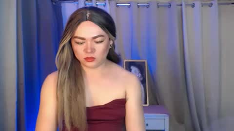 Dianne online show from April 13, 1:26 pm