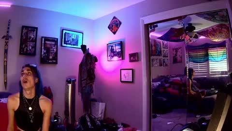 The Cottoncandy Coyote online show from September 15, 7:52 pm