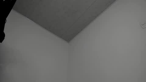 Ludika Santiago online show from March 7, 1:06 am