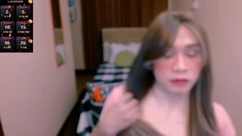 Snapshot of dominantcumeater chatting on February 16, 5:04 am Natalia online show from February 16, 5:04 am