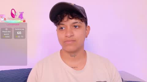 dominickjoness online show from April 9, 4:03 am