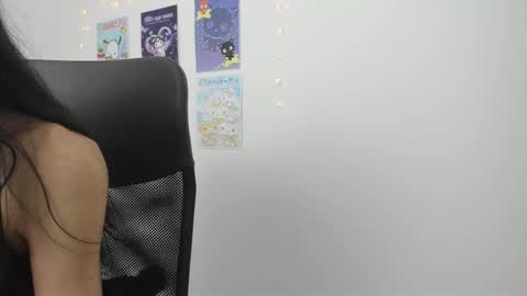 effy_miler online show from February 7, 11:24 pm