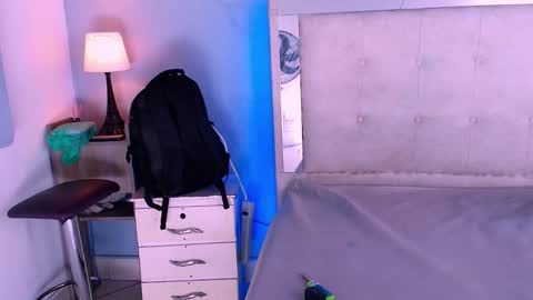 emily_castillo_1 online show from September 9, 2:54 am