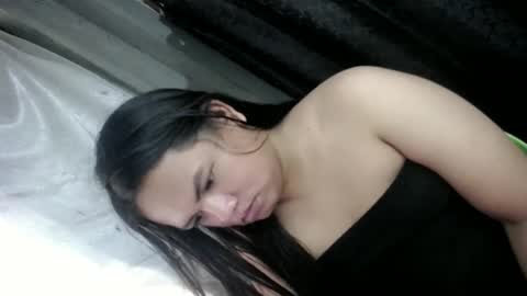 empressrheo online show from March 26, 4:05 am