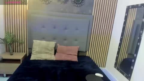 epril_zoyert online show from March 18, 8:30 pm