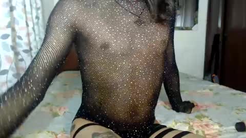 erick_tabares online show from March 6, 11:17 pm