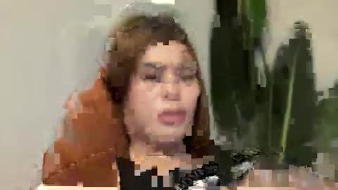 monica online show from December 25, 8:40 am