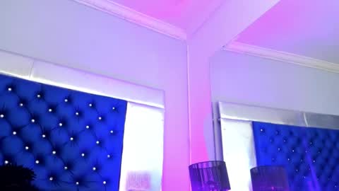 evanllelyne online show from November 18, 12:16 pm