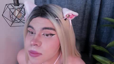 evelynn smith online show from January 30, 12:37 pm