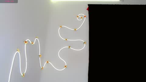 everlin_01 online show from June 19, 3:00 am