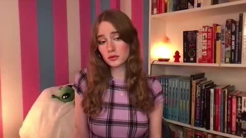 Evie3 online show from November 5, 9:58 pm