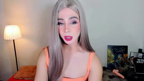 expensive_elise online show from February 20, 5:37 pm