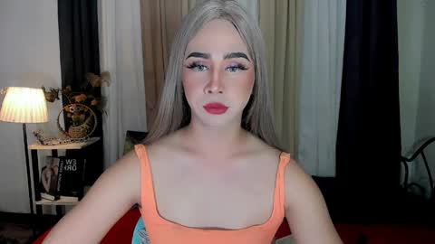 expensive_elise online show from April 2, 4:10 am