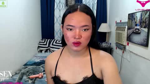 ITYS ME MONA online show from January 8, 9:57 am