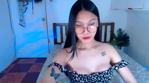 sweet online show from January 31, 10:10 am