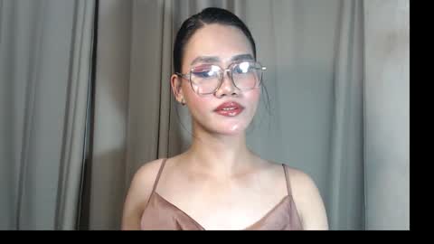 foxxyannexx online show from November 28, 8:21 pm