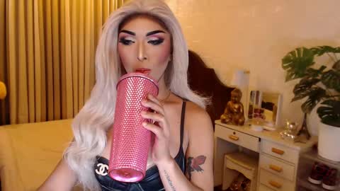 Maria online show from February 17, 11:20 pm